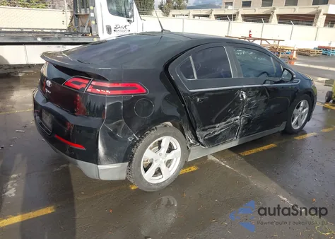 2013 Chevrolet Volt z USA, uszkodzony, nr VIN 1G1RE6E46DU114986